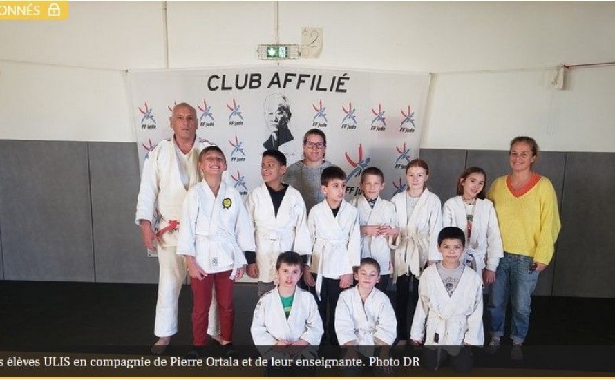 Le judo club revelois forme les élèves des classes ulis